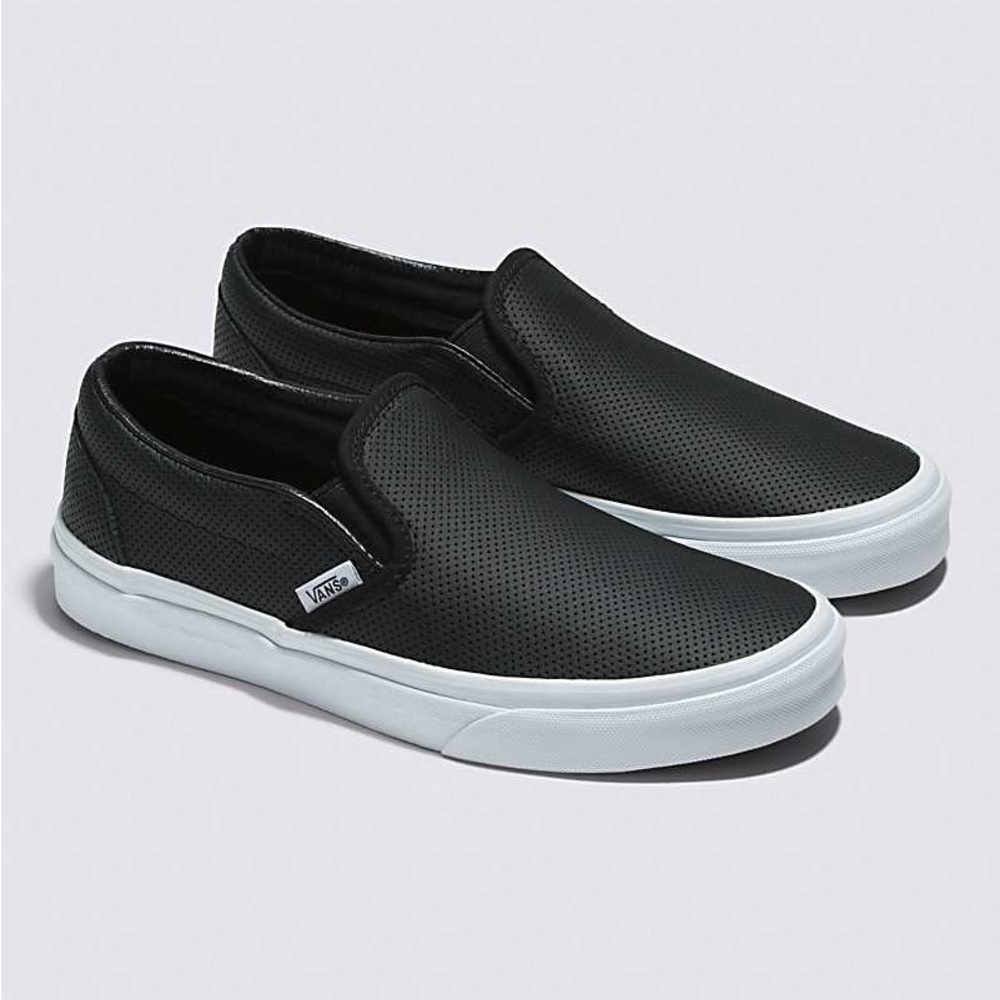 SLIP-ON LEATHER VANS